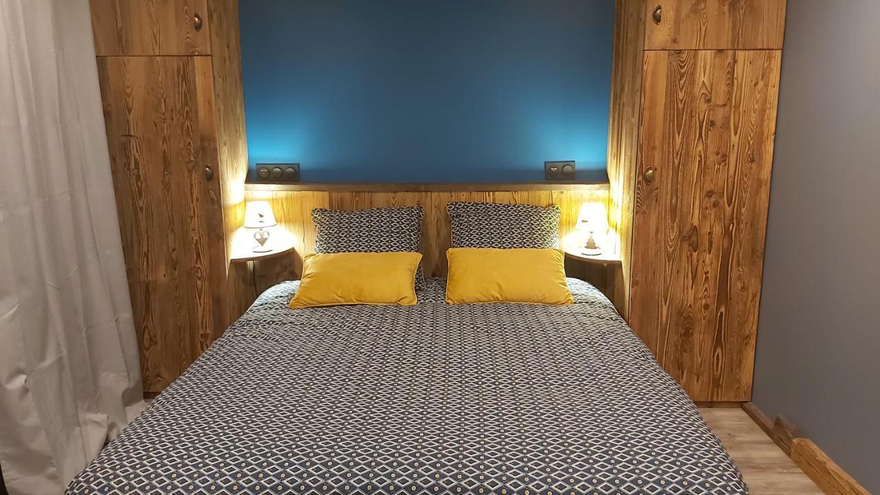 Chalet Serre Cambeou Piscine&Spa Saint-Chaffrey Exterior foto